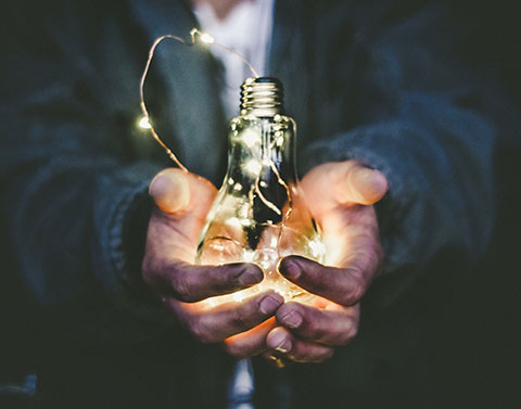 哪裡都能睡，用精油打擊瞌睡蟲