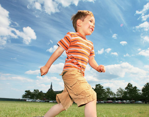 心疼孩子過敏嗎?用澳洲尤加利和檜木對抗塵螨吧 :多運動可增加腎上腺皮質素分泌,使血管達收縮作用減緩過敏現象